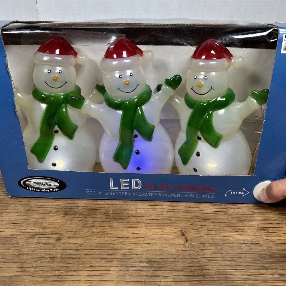 Blow Mold Snowman Pathway Lights Yard Stakes LED Color Changing‎ 3 Snowmen NEW